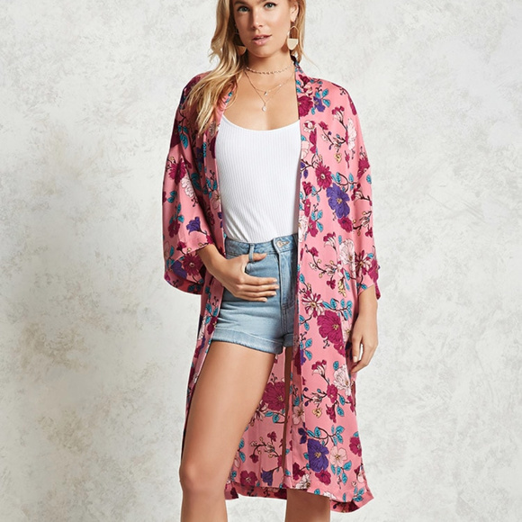 Forever 21 Other - [FOREVER 21] Pink Floral Satin Kimono